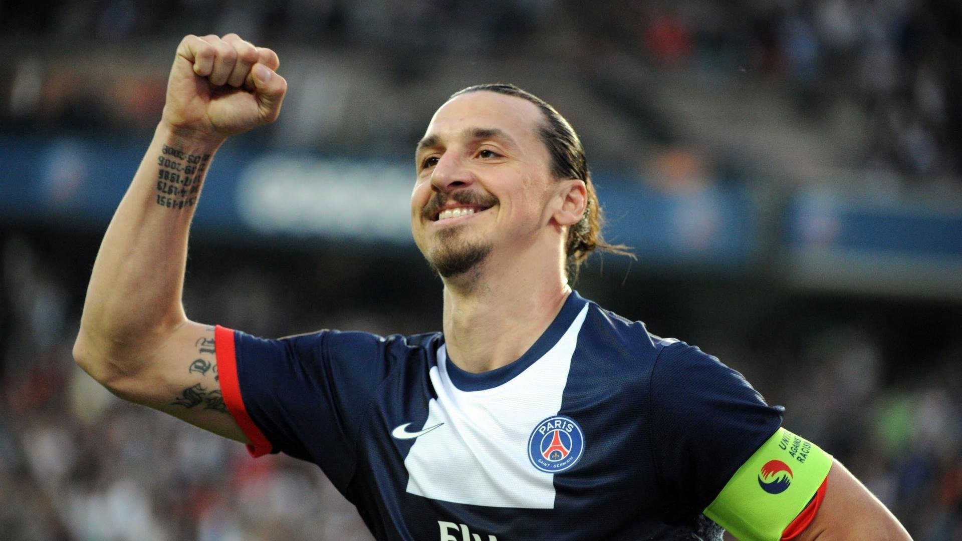 “华金·托比利亚的传球精准度与反应速度，帮助美洲狮队形成强大防线”